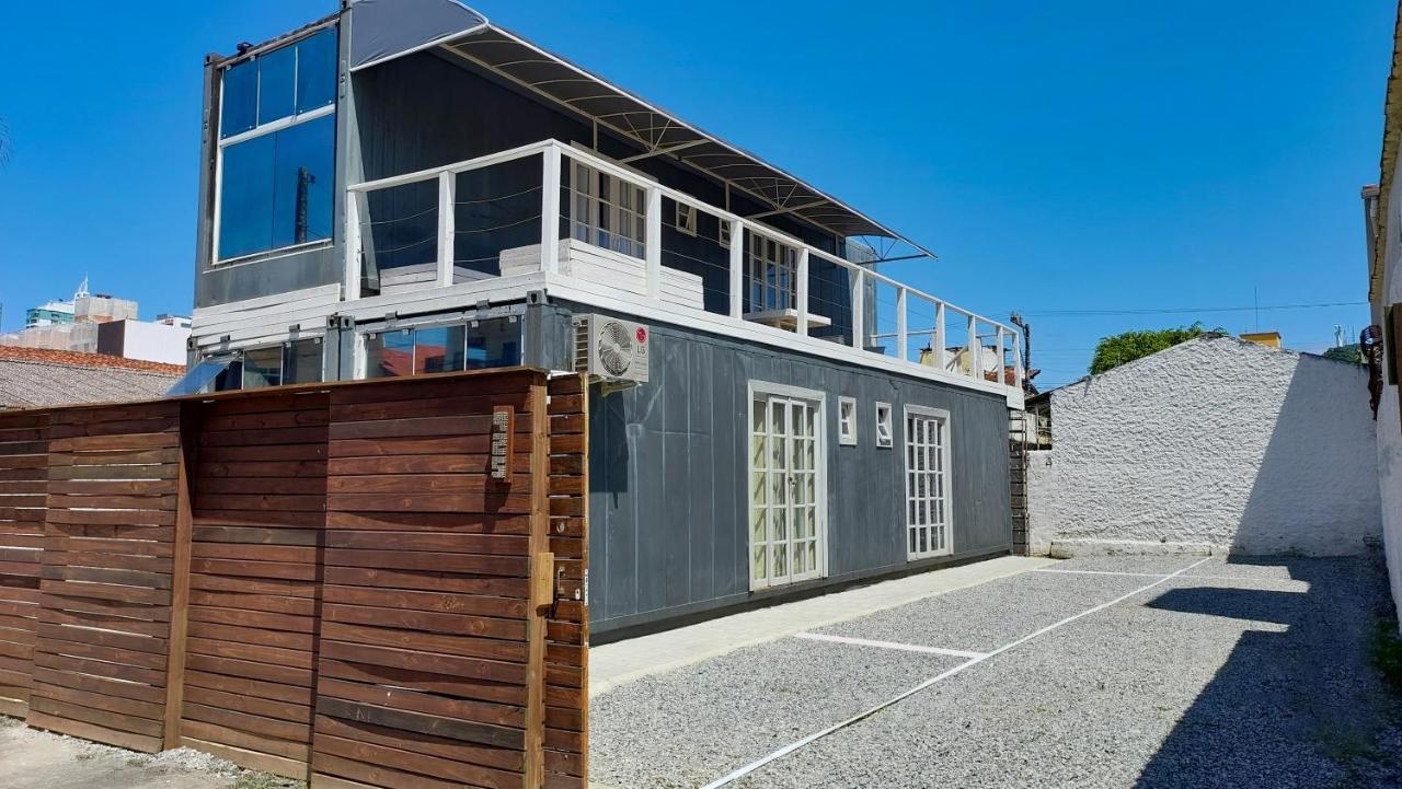 Apartment Marco Zero Containers 4